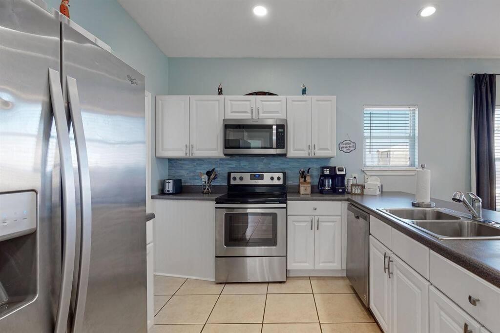 Eye-Catching Property W/ Picturesque Coastal Views Gulf Shores Exteriér fotografie